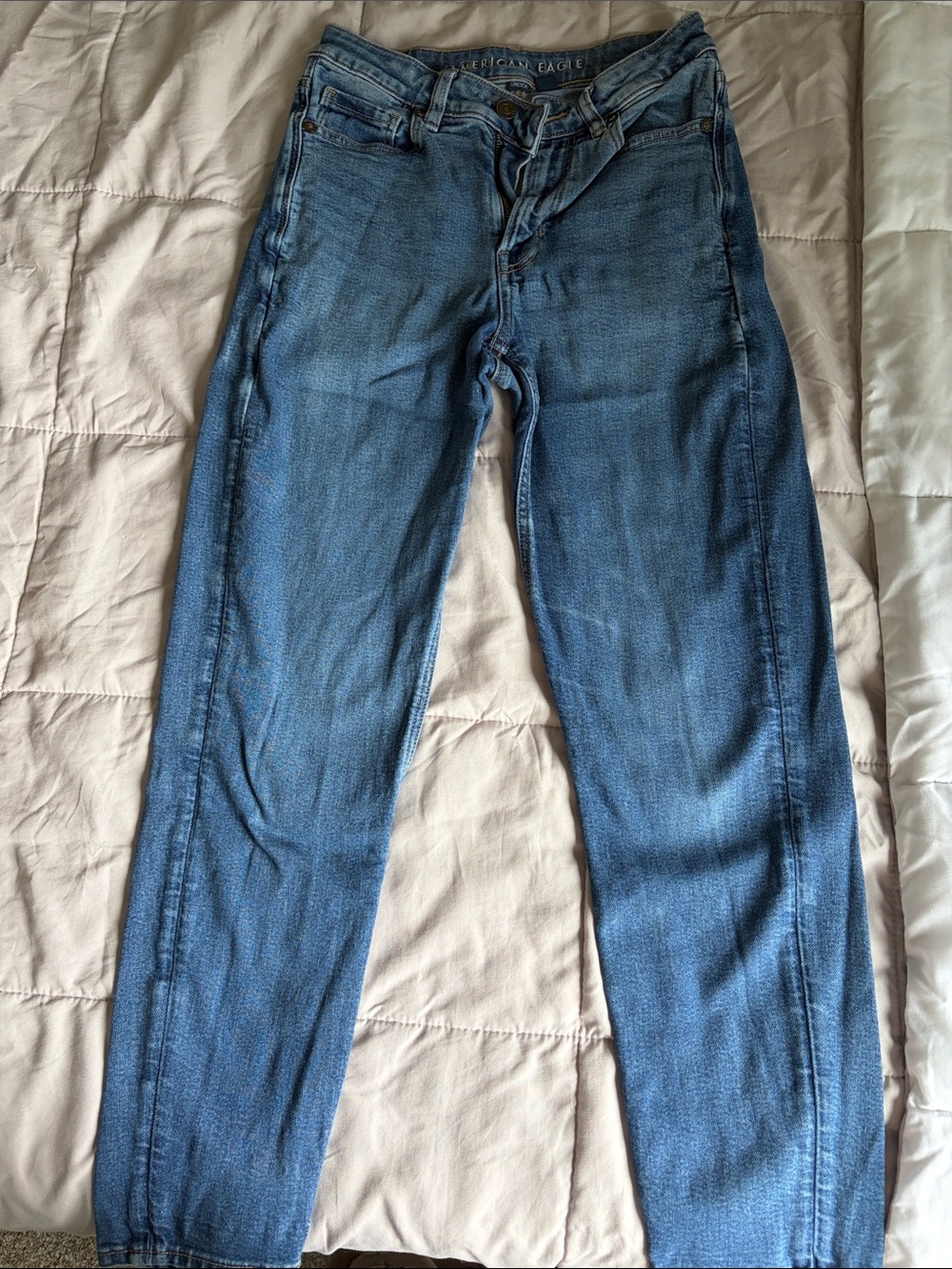 American Eagle Outfitters w Blue Denim Jeans